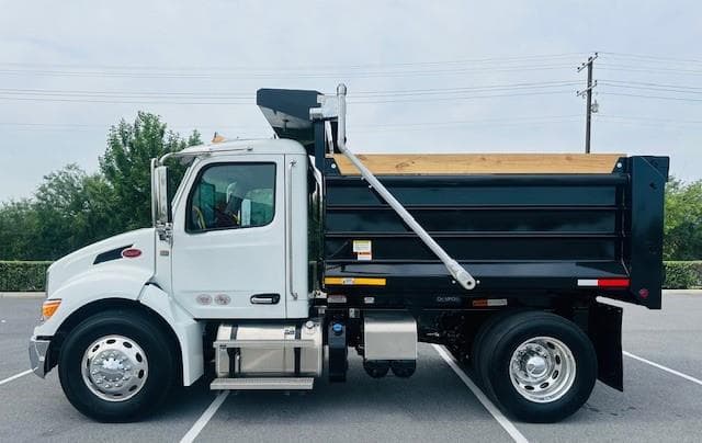 2025 Peterbilt 536 in Brownsville, TX — photo 9