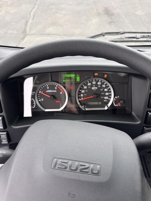 2024 Isuzu NRR in Memphis, TN — photo 27