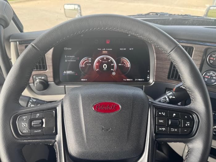 2026 Peterbilt 579 in Oklahoma City, OK — photo 15