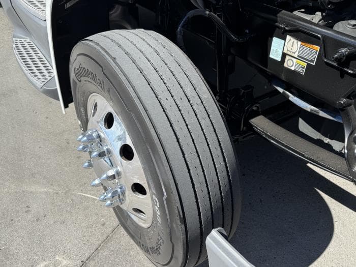 2021 Peterbilt 579 in El Paso, TX — photo 16