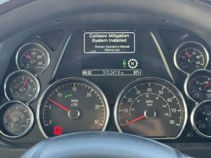 2021 Peterbilt 579 in El Paso, TX — photo 19