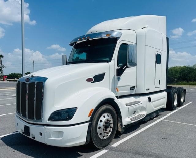 2019 Peterbilt 579 in Pharr, TX — photo 2