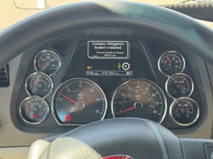 2021 Peterbilt 579 in El Paso, TX — photo 19