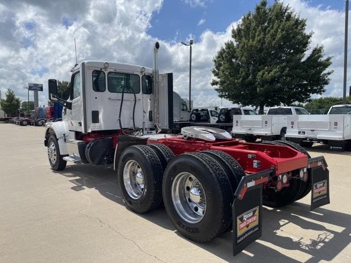 2022 Peterbilt 567 in Mobile, AL — photo 12