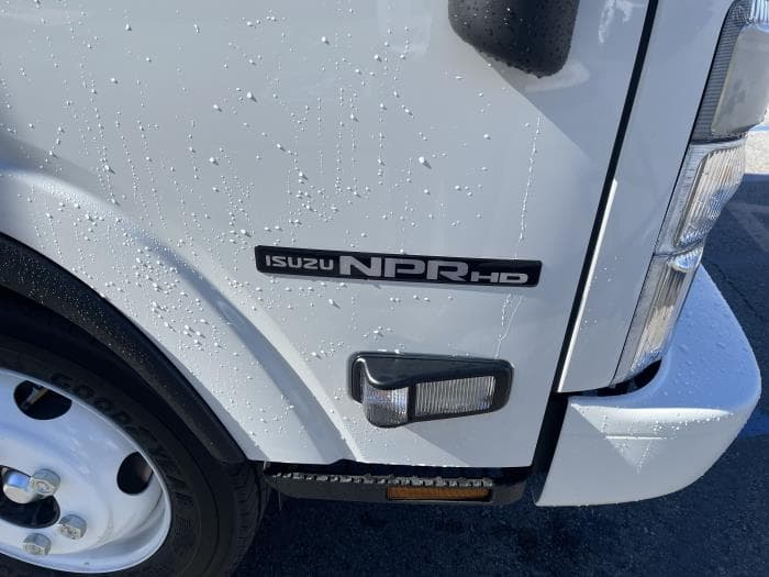 2025 Isuzu NRR in Whittier, CA — photo 8