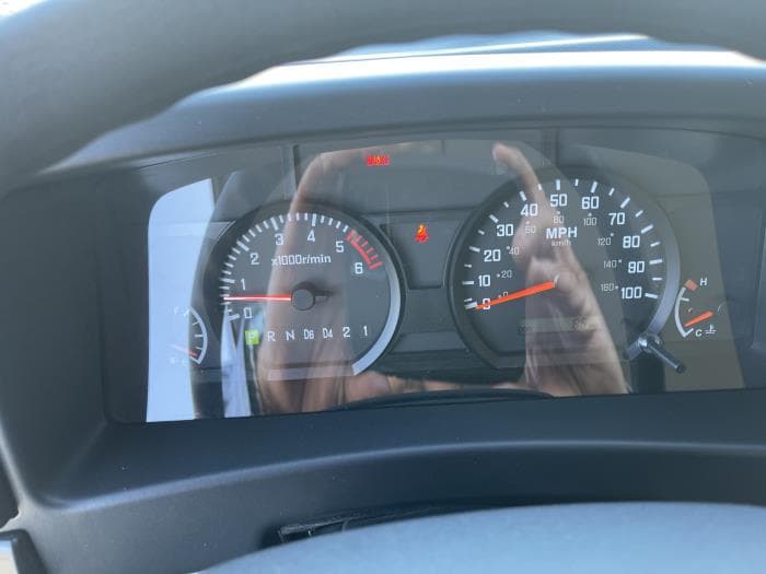 2025 Isuzu NRR in Whittier, CA — photo 15