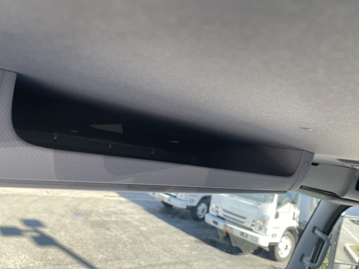 2025 Isuzu NRR in Whittier, CA — photo 18