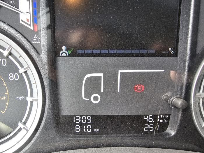 2025 Peterbilt 220EV in Dallas, TX — photo 13