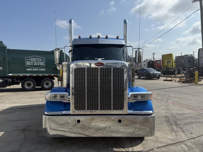 2026 Peterbilt 589 in Dallas, TX — photo 13