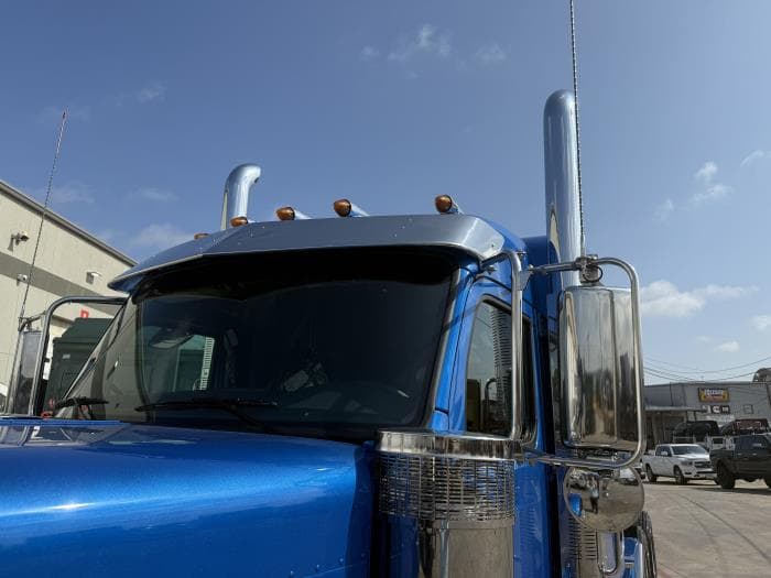 2026 Peterbilt 589 in Dallas, TX — photo 14