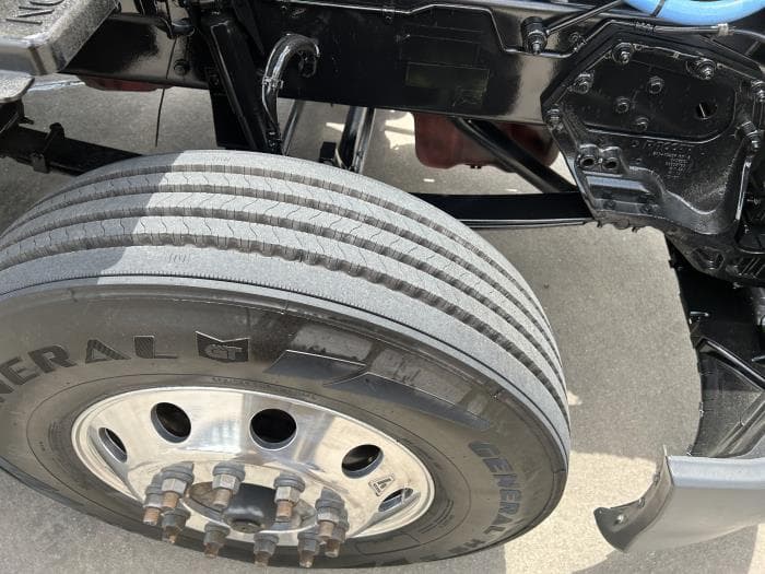 2021 Peterbilt 579 in Houston, TX — photo 22