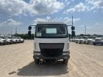2025 Peterbilt 220EV — photo 10