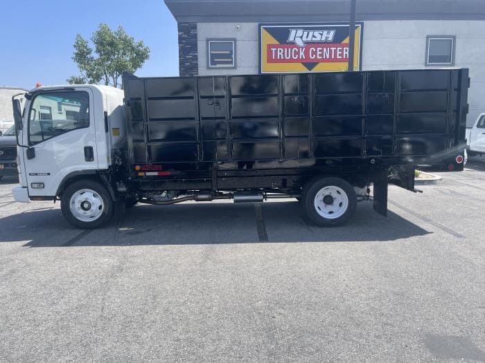 2025 Isuzu NRR in Whittier, CA — photo 3