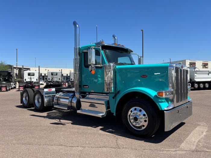 2026 Peterbilt 589 in Phoenix, AZ — photo 9