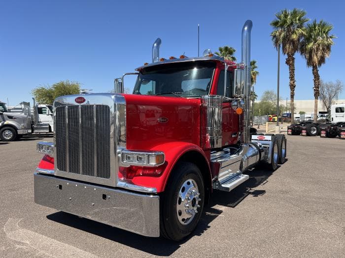 2026 Peterbilt 589 in Phoenix, AZ — photo 3