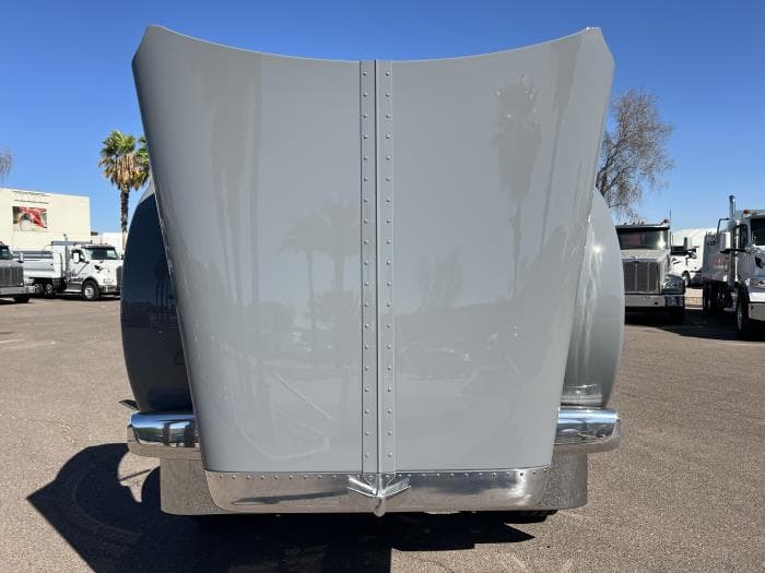 2026 Peterbilt 589 in Phoenix, AZ — photo 12