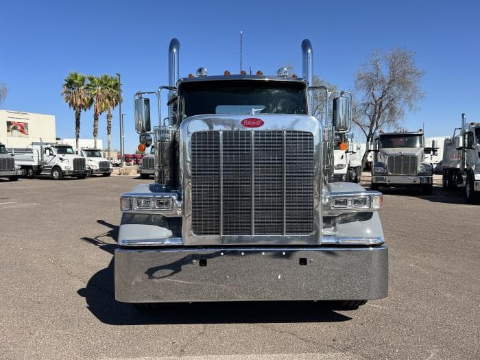 2026 Peterbilt 589 in Phoenix, AZ — photo 11