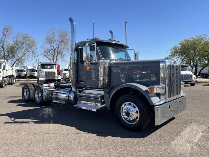 2026 Peterbilt 589 in Phoenix, AZ — photo 10