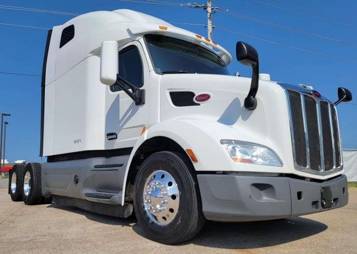2021 Peterbilt 579 in Tulsa, OK — photo 14