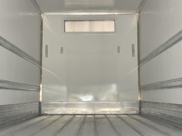 2025 Peterbilt 536 in Dallas, TX — photo 19