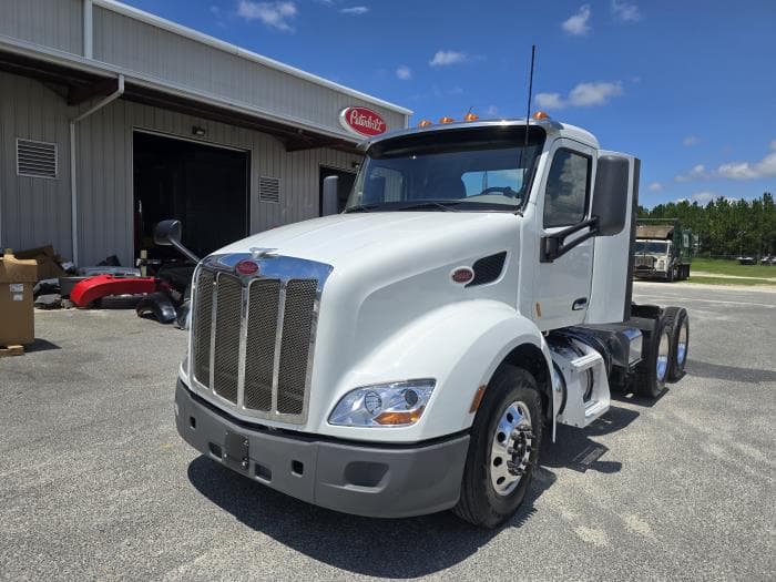 2021 Peterbilt 579 in Lake City, FL — photo 2