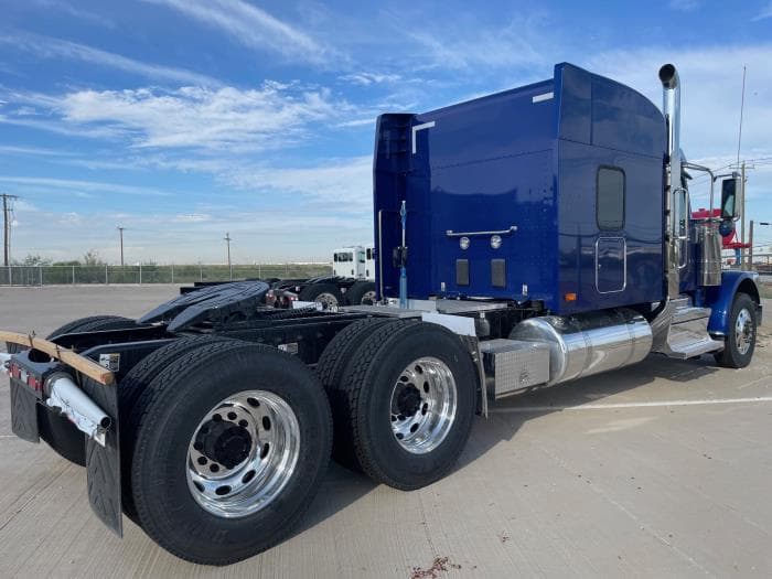 2026 Peterbilt 589 in Odessa, TX — photo 6