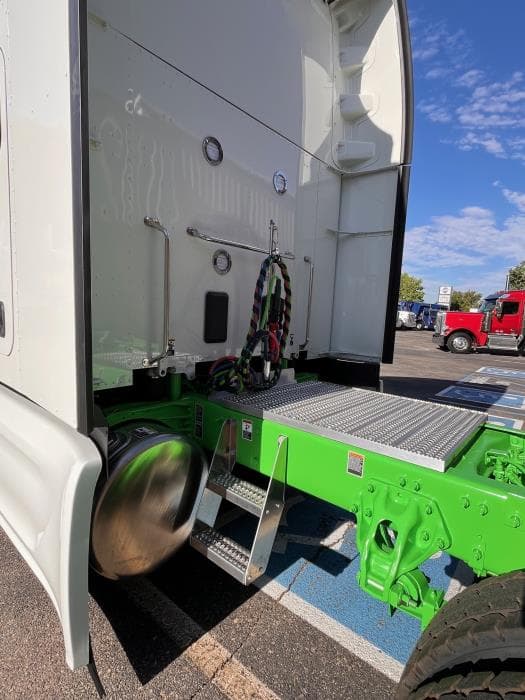 2026 Peterbilt 579 in Albuquerque, NM — photo 11