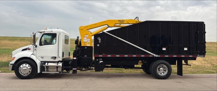 2025 Peterbilt 537 in Dallas, TX — photo 4