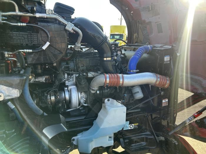 2024 Kenworth T680 in Houston, TX — photo 21