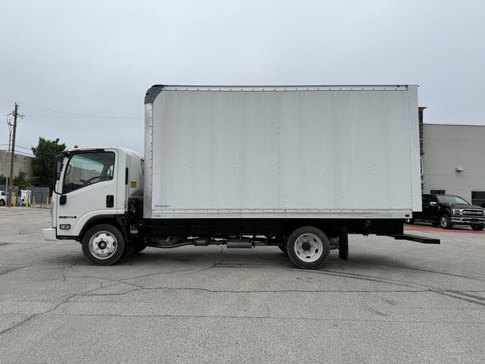 2025 Isuzu NQR in Dallas, TX — photo 2