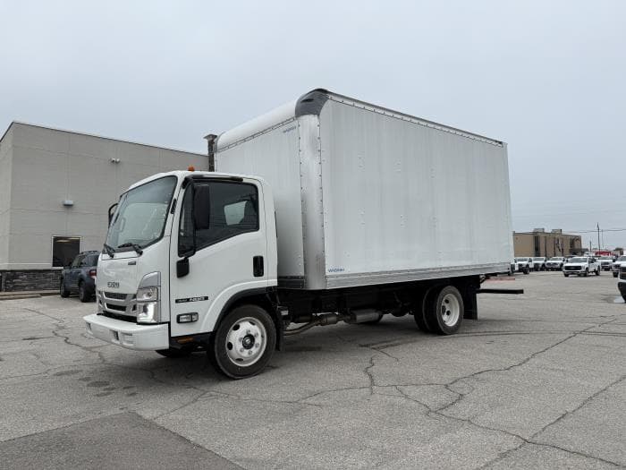 2025 Isuzu NQR in Dallas, TX — photo 3
