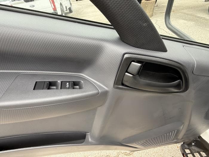 2025 Isuzu NRR in Dallas, TX — photo 11