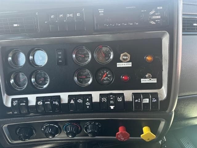 2019 Kenworth T800 in Fontana, CA — photo 3