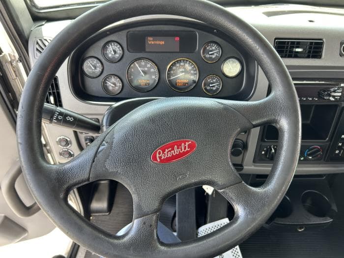 2020 Peterbilt 337 in Orlando, FL — photo 22