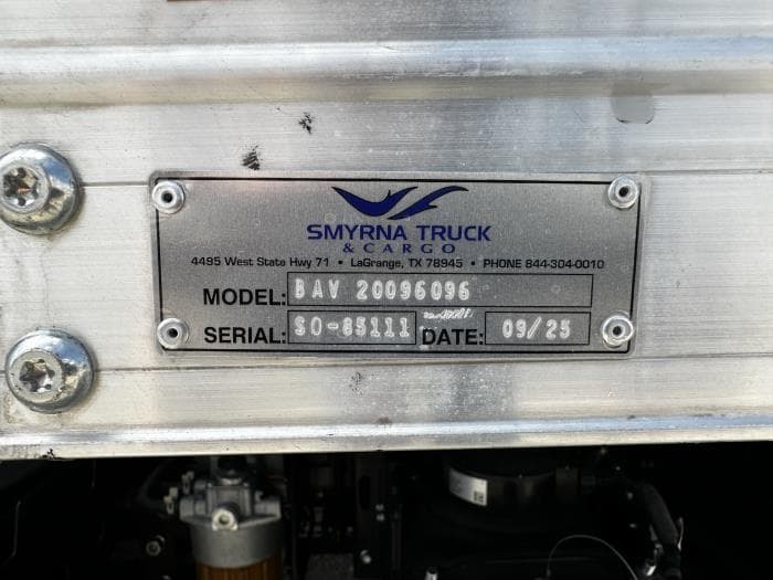 2025 Isuzu NRR in Austin, TX — photo 6