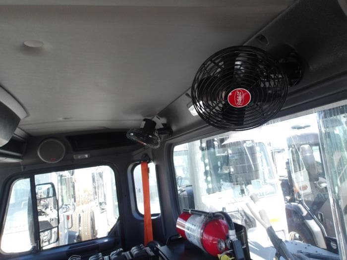 2025 Peterbilt 520 in Albuquerque, NM — photo 6