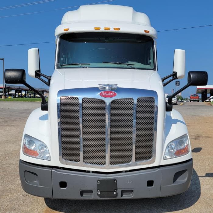 2021 Peterbilt 579 in Tulsa, OK — photo 7