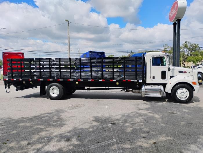2019 Peterbilt in Tampa, FL — photo 6