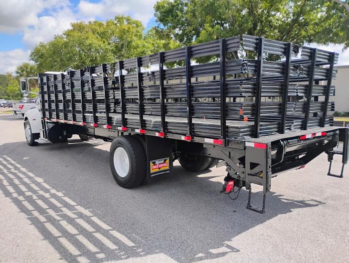 2019 Peterbilt in Tampa, FL — photo 9