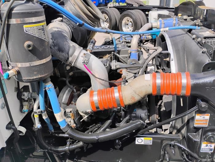 2019 Peterbilt in Tampa, FL — photo 14