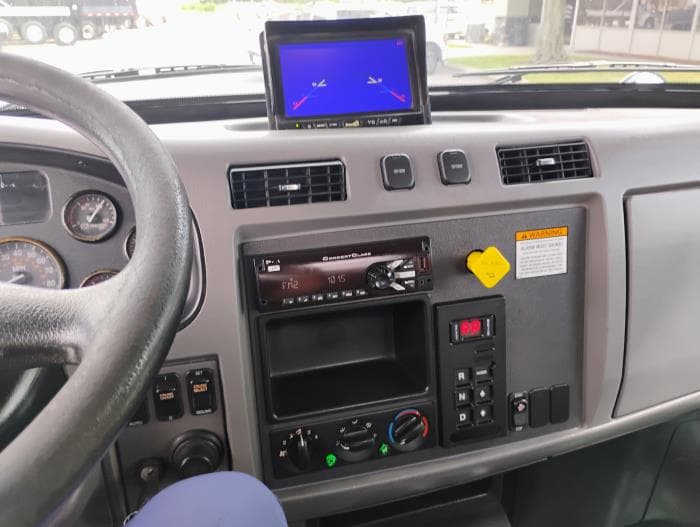 2019 Peterbilt in Tampa, FL — photo 20