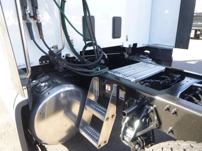 2021 Peterbilt 579 in Denver, CO — photo 25