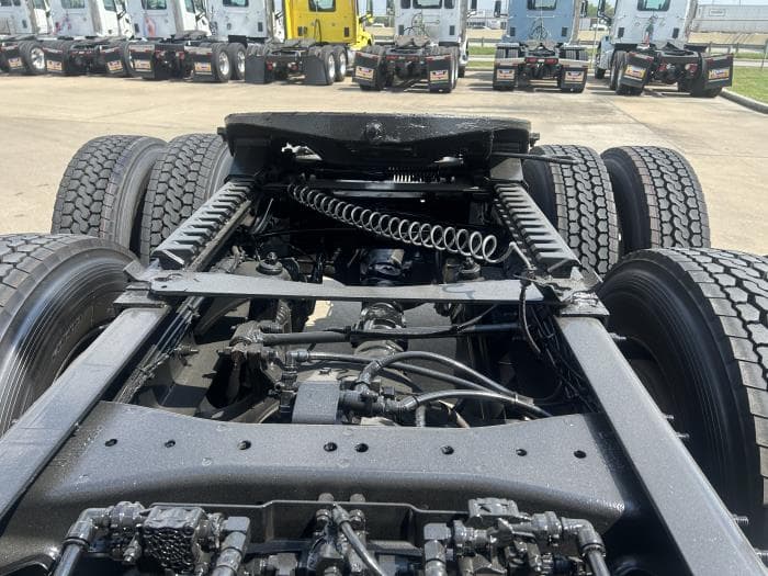 2020 Peterbilt 579 in Houston, TX — photo 15