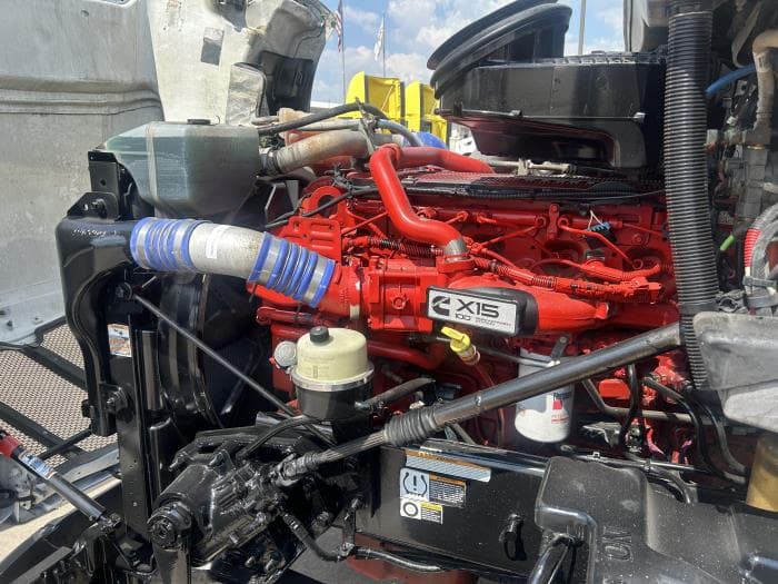 2020 Peterbilt 579 in Houston, TX — photo 18