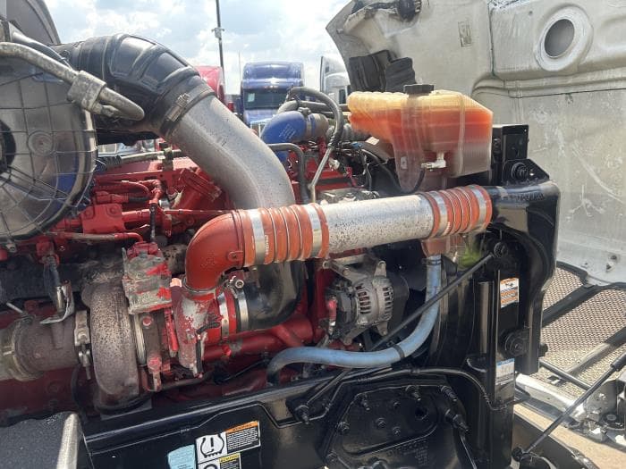 2020 Peterbilt 579 in Houston, TX — photo 21