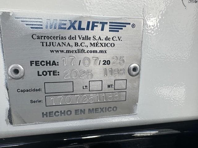 2019 Kenworth T800 in Fontana, CA — photo 14