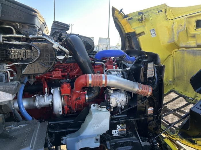 2024 Peterbilt 579 in Houston, TX — photo 21