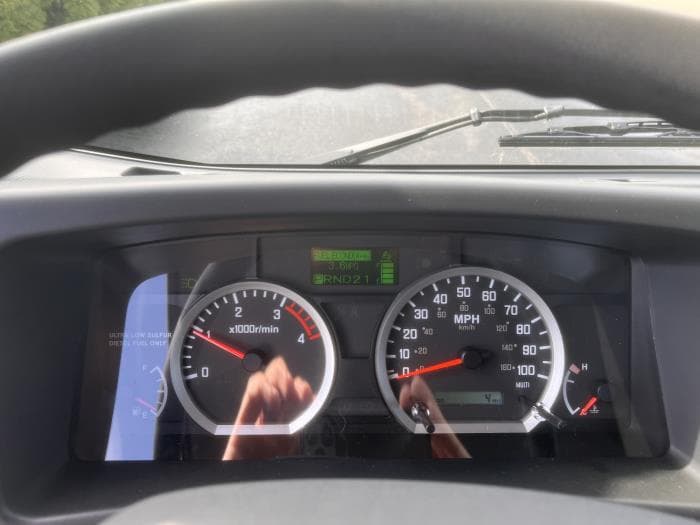 2025 Isuzu NRR in Dayton, OH — photo 12