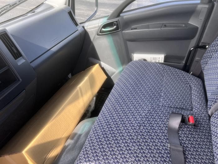 2025 Isuzu NRR in Dayton, OH — photo 15
