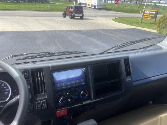 2025 Isuzu NRR in Dayton, OH — photo 16
